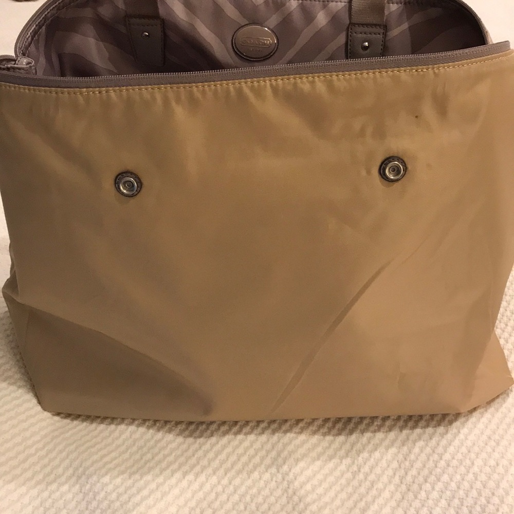 🎉HOST PICK 🎉COACH Signature Bag & Snap Pouch - Picture 7 of 15